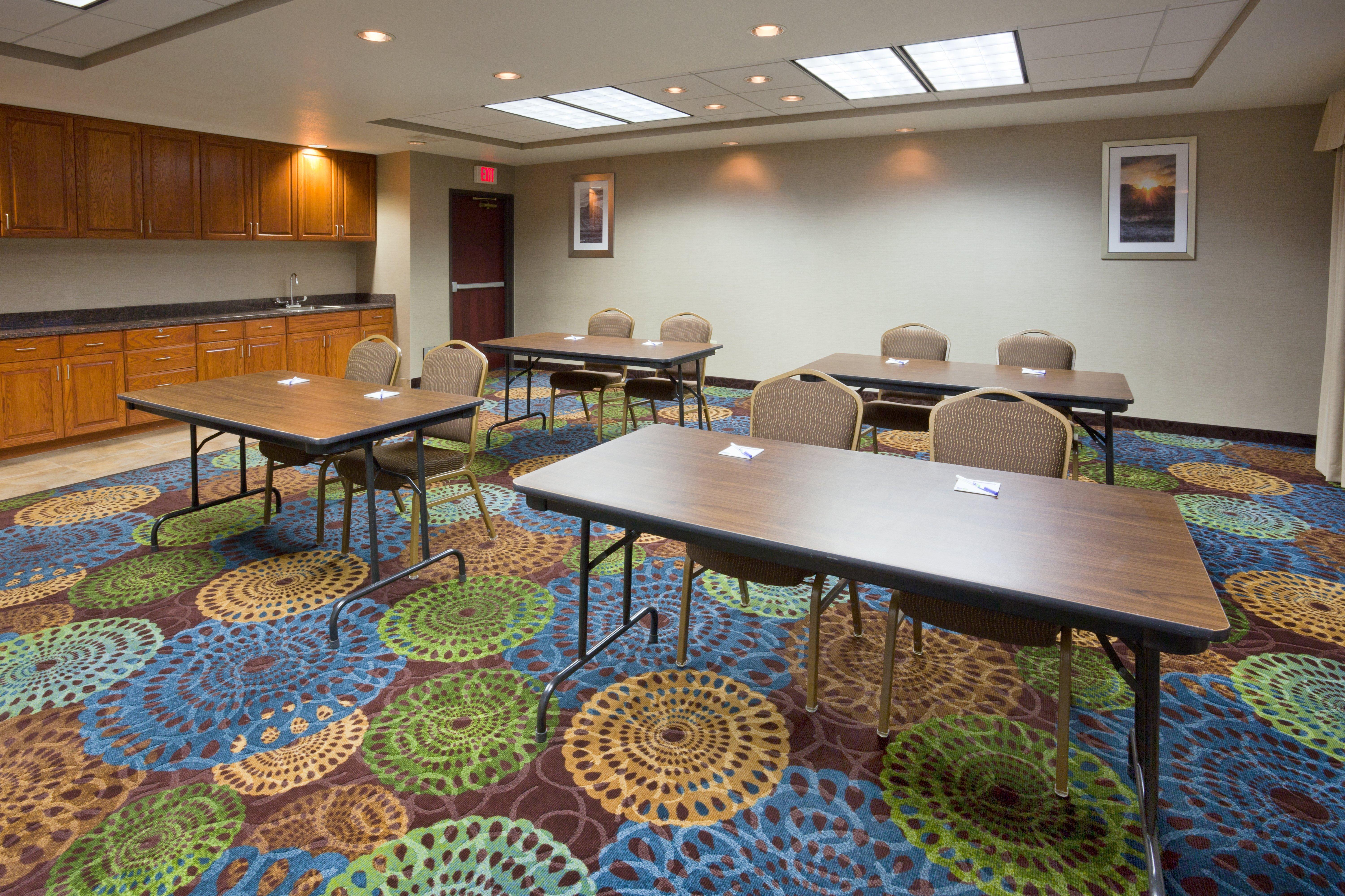 Holiday Inn Express hotel y Suites Aberdeen Exterior foto